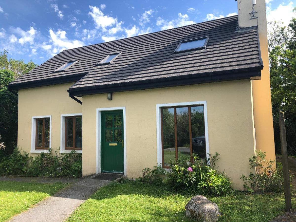 Letterfrack Farm Lodge House In Letterfrack Village Connemara Esterno foto